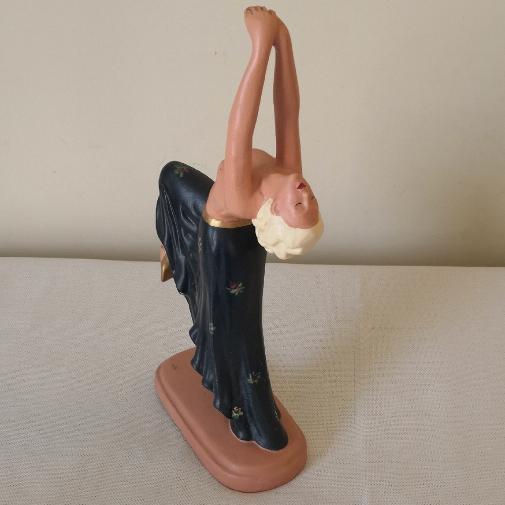 Antique Vintage Alexander Backer ABCO Blonde Flapper Dancer Girl Ceramicware 13"